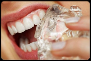 19-habits-that-wreck-your-teeth-s1-photo-of-woman-eating-ice